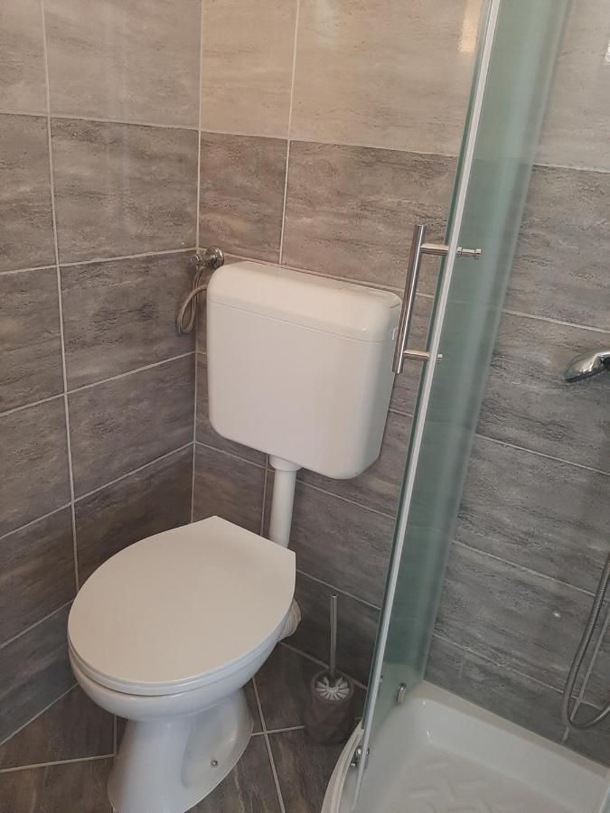 Apartment Enis Barbariga Εξωτερικό φωτογραφία