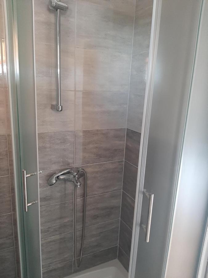 Apartment Enis Barbariga Εξωτερικό φωτογραφία