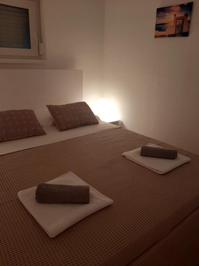 Apartment Enis Barbariga Εξωτερικό φωτογραφία