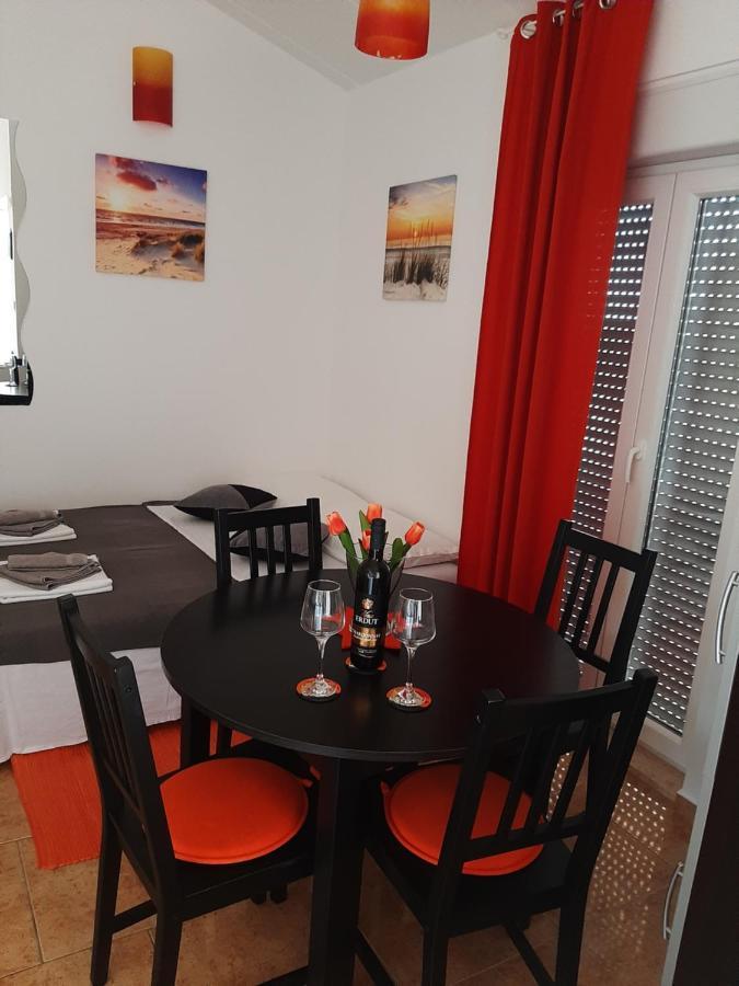 Apartment Enis Barbariga Εξωτερικό φωτογραφία