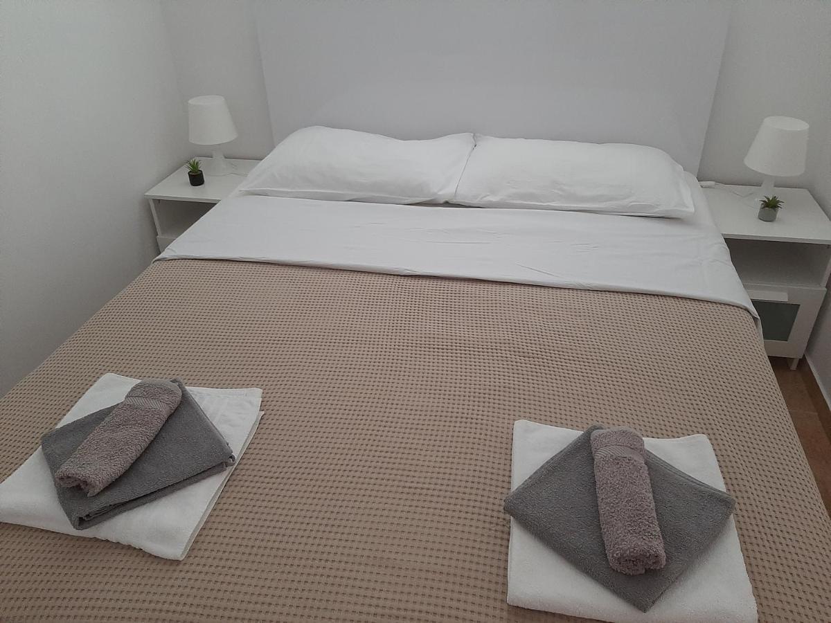 Apartment Enis Barbariga Εξωτερικό φωτογραφία